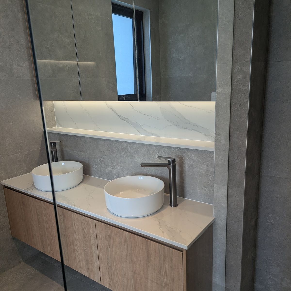 Clean bathroom vanity after a bond clean in Campbelltown